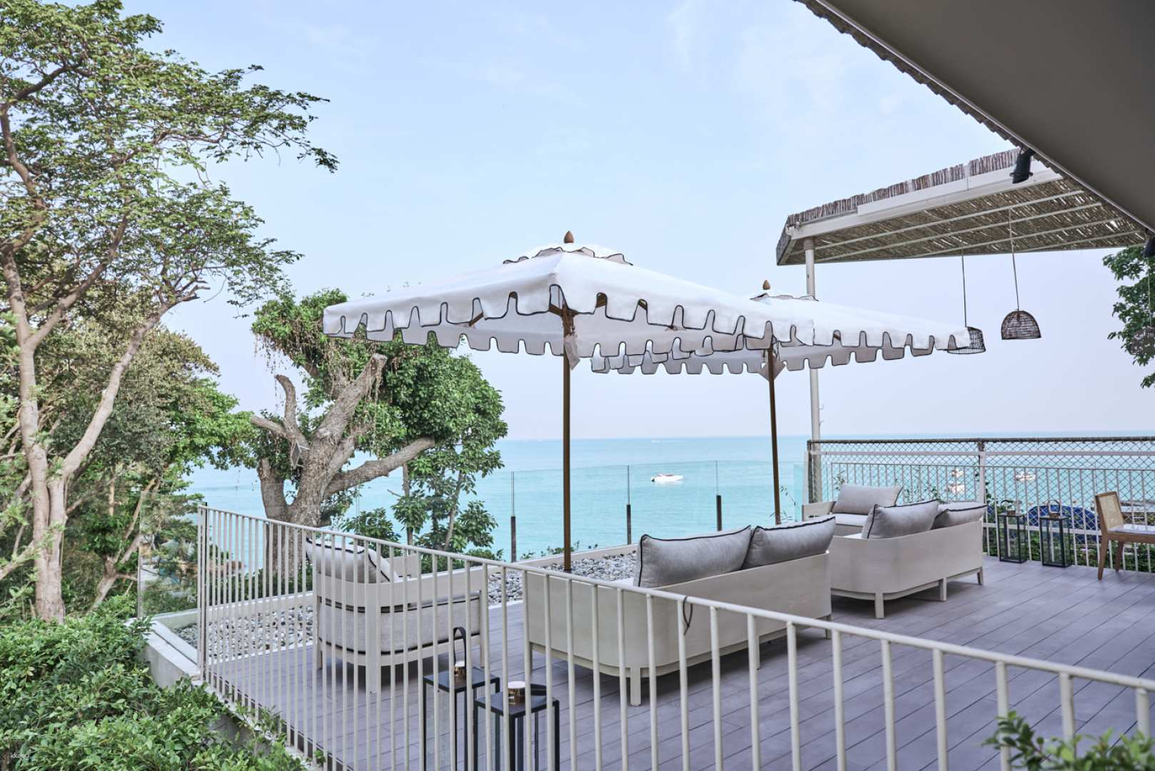 Kliff Beach Club Dining Experience | Pattaya - Photo 1 of 10