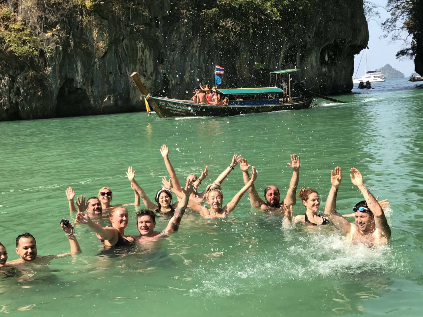 Koh Hong Day Tour by Speedboat or Longtail Boat - Photo 1 of 5