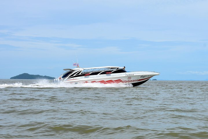 Koh Lanta to Langkawi by Satun Pakbara Speed Boat and Ferry