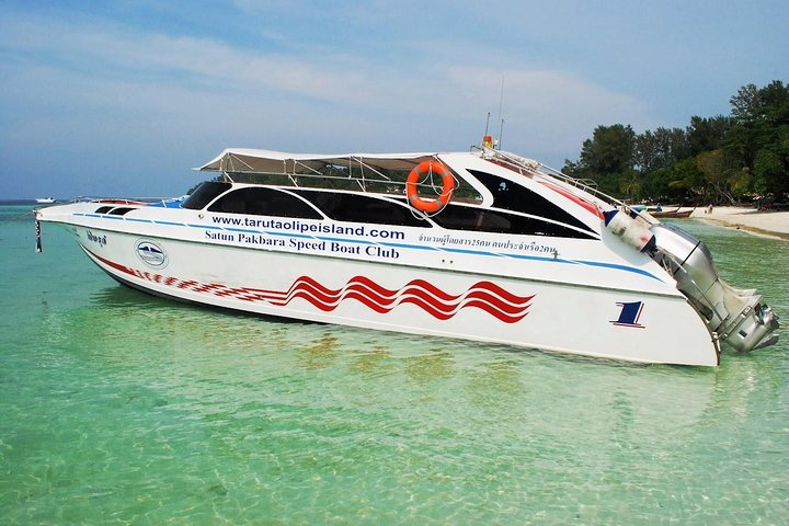 Koh Phi Phi to Koh Mook by Satun Pakbara Speed Boat - Photo 1 of 6