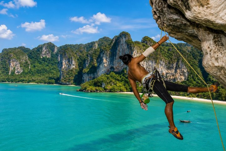 Krabi’s Ultimate Rock Climbing Experience - Photo 1 of 11