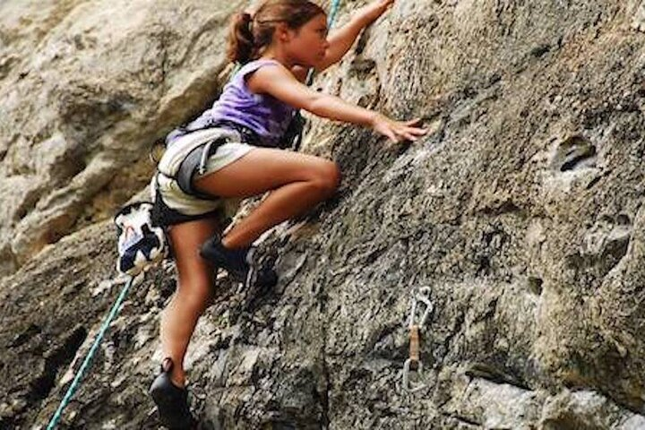 Krabi’s Ultimate Rock Climbing Experience - Photo 1 of 13