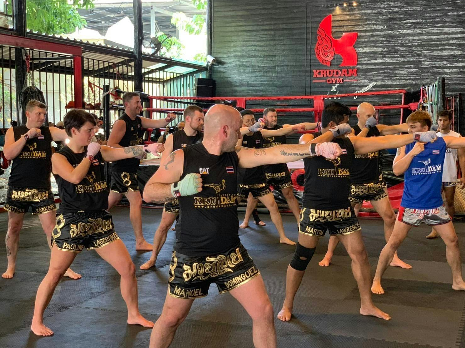 Kru Dam Muay Thai Sukhumvit 36 Bangkok: Private Thai Boxing Class - Photo 1 of 9