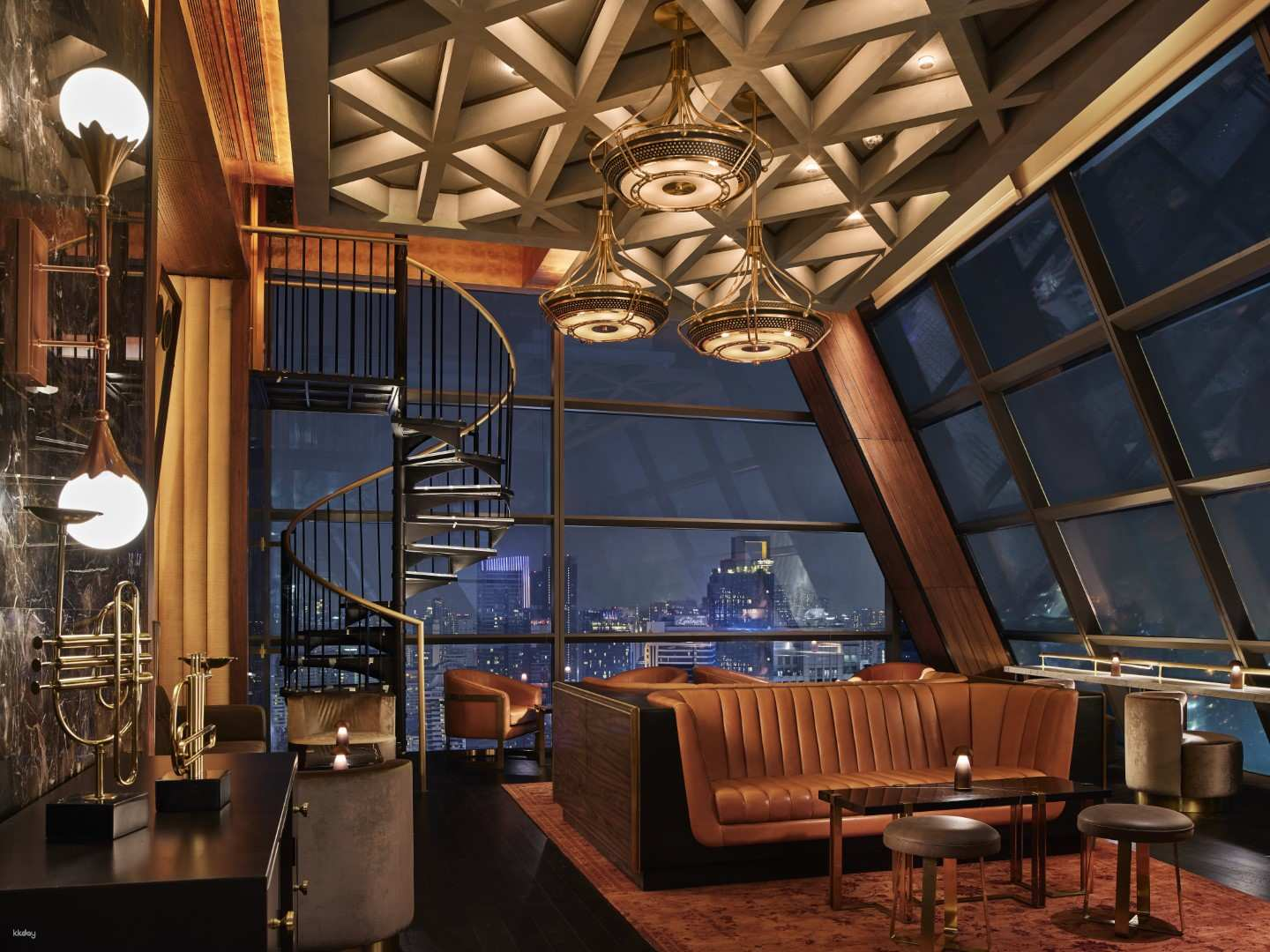 Lennon's at Rosewood Hotel | Bangkok - Photo 1 of 10