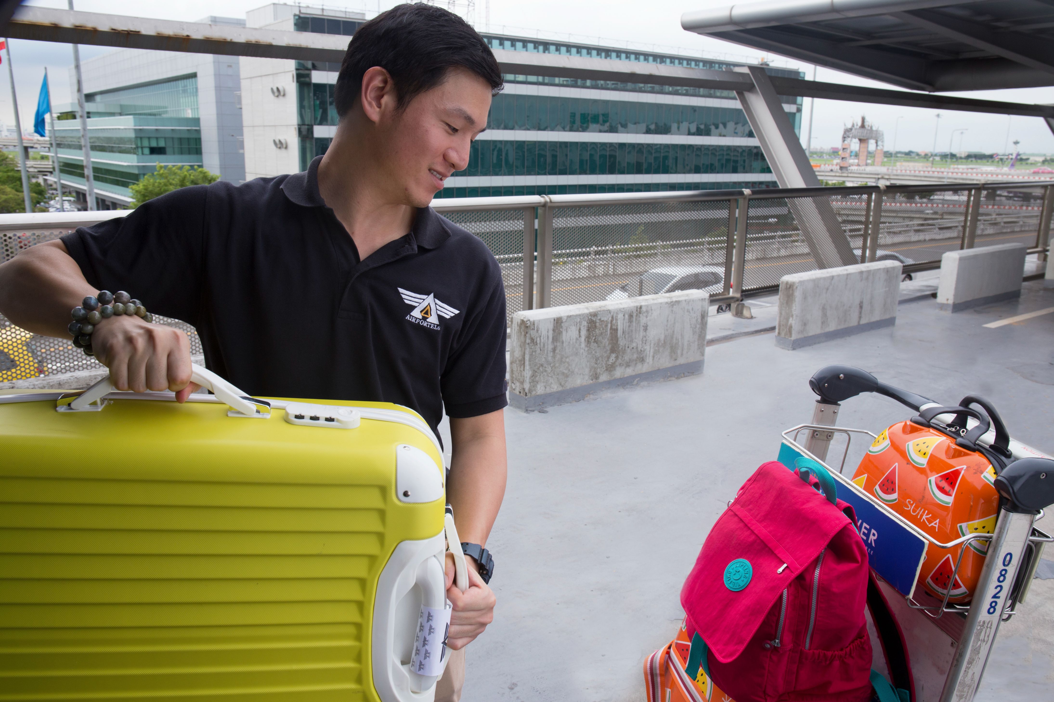 Luggage Delivery Service by AIRPORTELs (Bangkok Pattaya) in