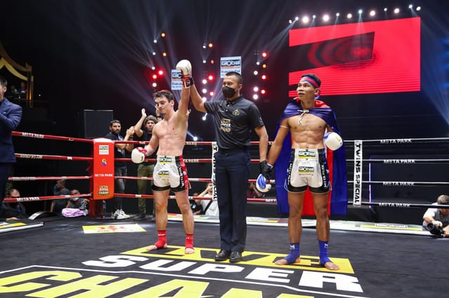 バンコク の ルンピニーボクシングスタジアム・ムエタイ観戦チケット