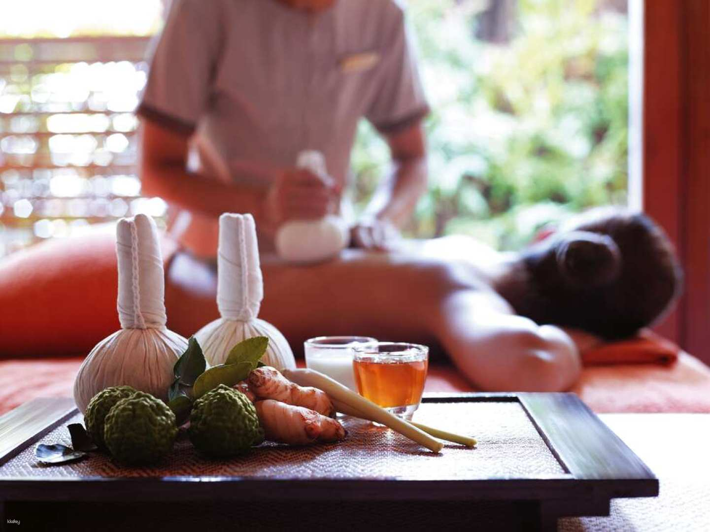 Relaxation unfolds as skilled therapists at CHI The Spa use traditional techniques to rejuvenate the body. Surrounded by lush tranquility feel your worries melt away with every soothing touch.