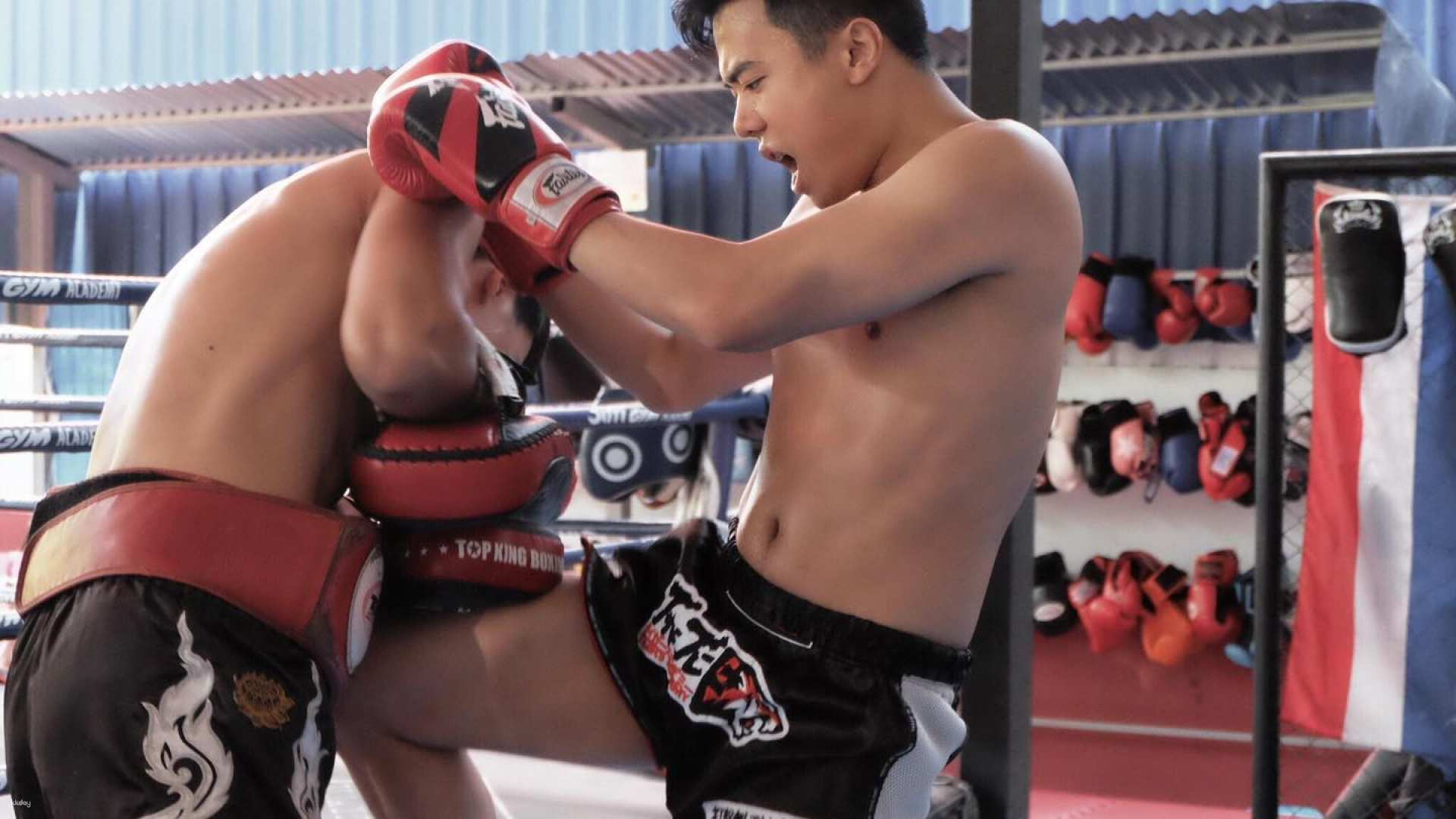 Engage in an exciting Muay Thai session at Rithirit Gym where participants of all skills learn techniques in a dynamic environment boosting health and overall fitness.