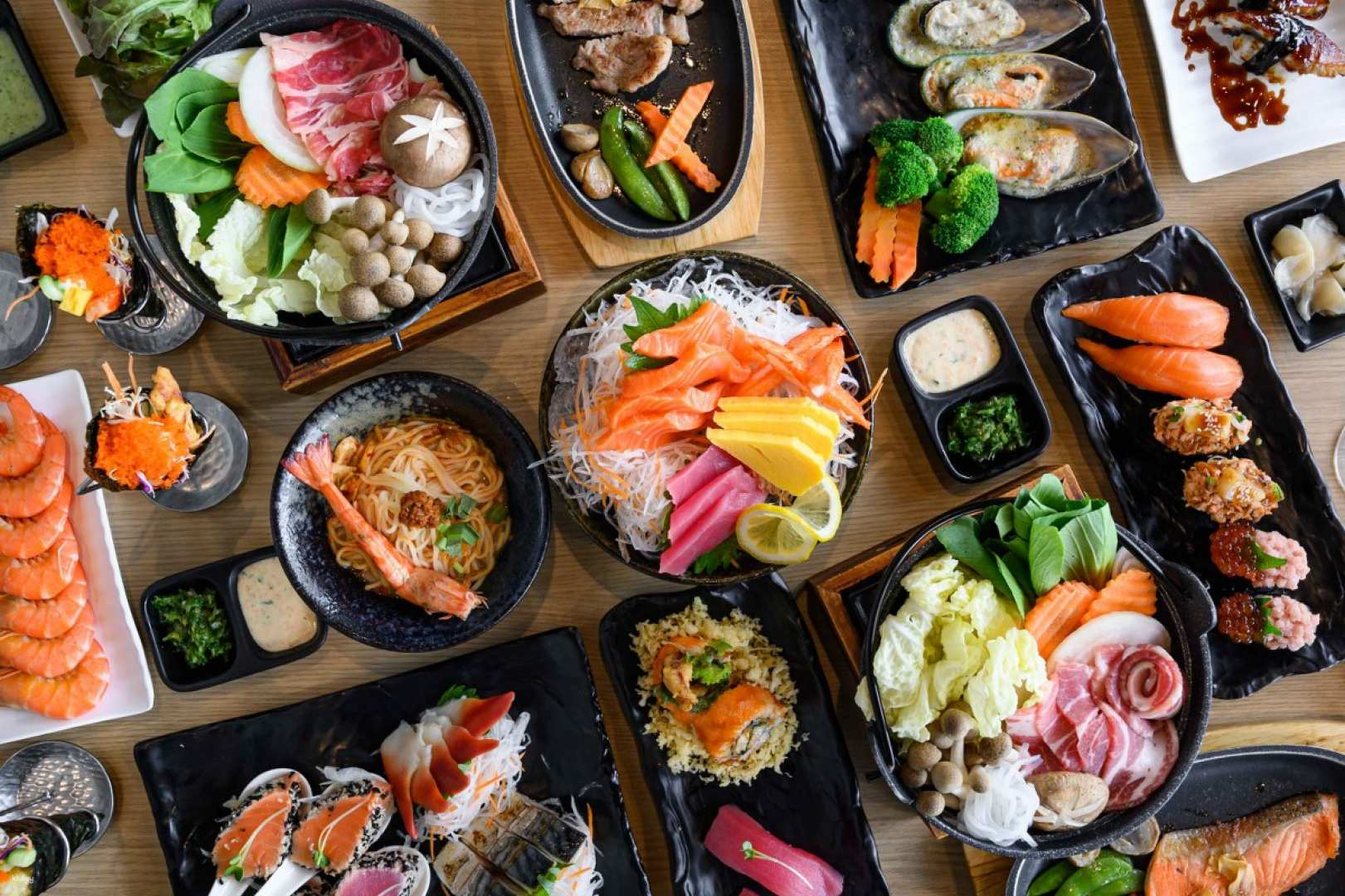 Savor the essence of Japan at Oishi Eaterium where each dish showcases culinary artistry bringing the flavors of Japan to the heart of Bangkok. A unique dining experience awaits.