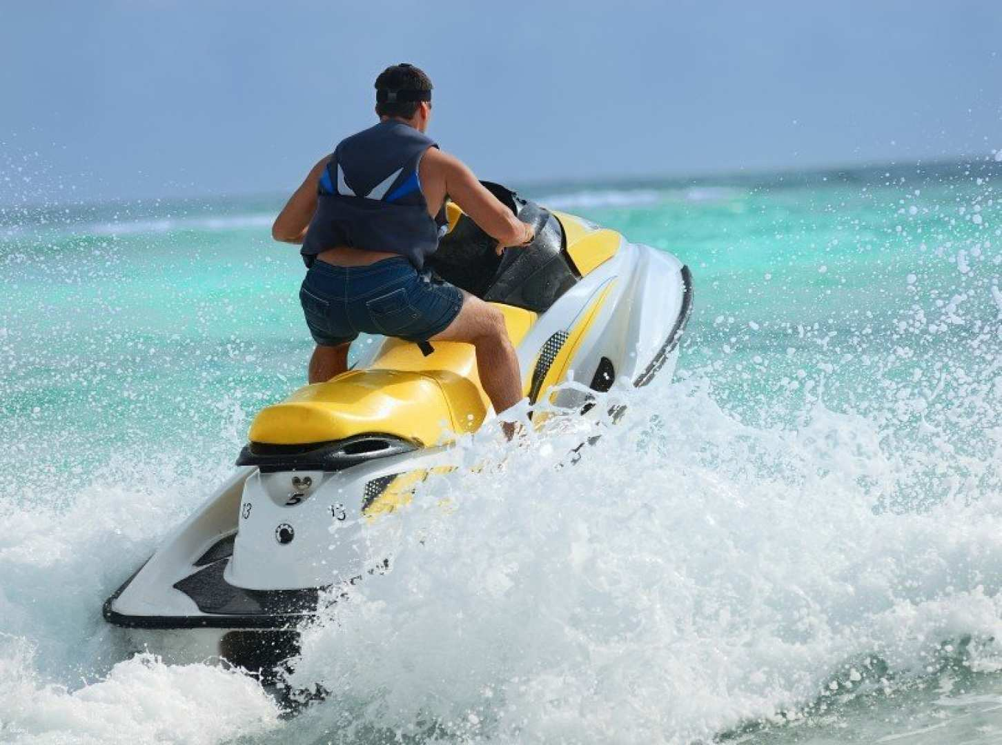 Pattaya Coral Island Afternoon Speedboat Tour (Koreans Only) - Photo 1 of 8