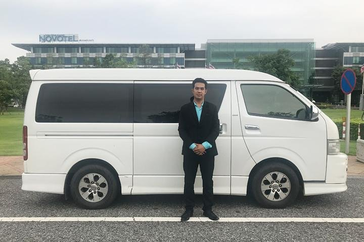 Private Airport Transfer: Bangkok to/from Pattaya Free Motorway - Photo 1 of 6