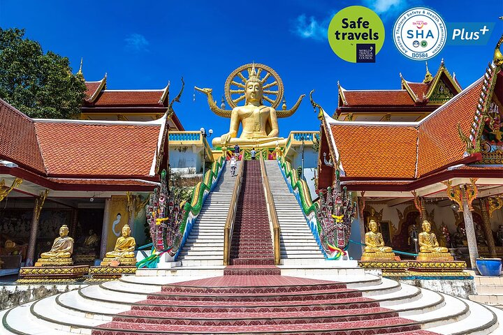 Explore the serene beauty of the Big Buddha Temple where impressive architecture meets rich cultural heritage offering travelers a unique glimpse into Koh Samui's spiritual heart.