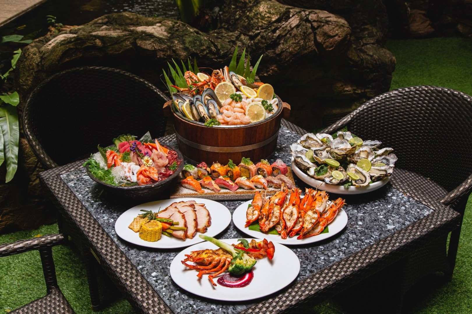 Savor an array of exquisite dishes at Romsai surrounded by lush greenery and stunning views of the Bangkok skyline creating the perfect setting for any occasion.