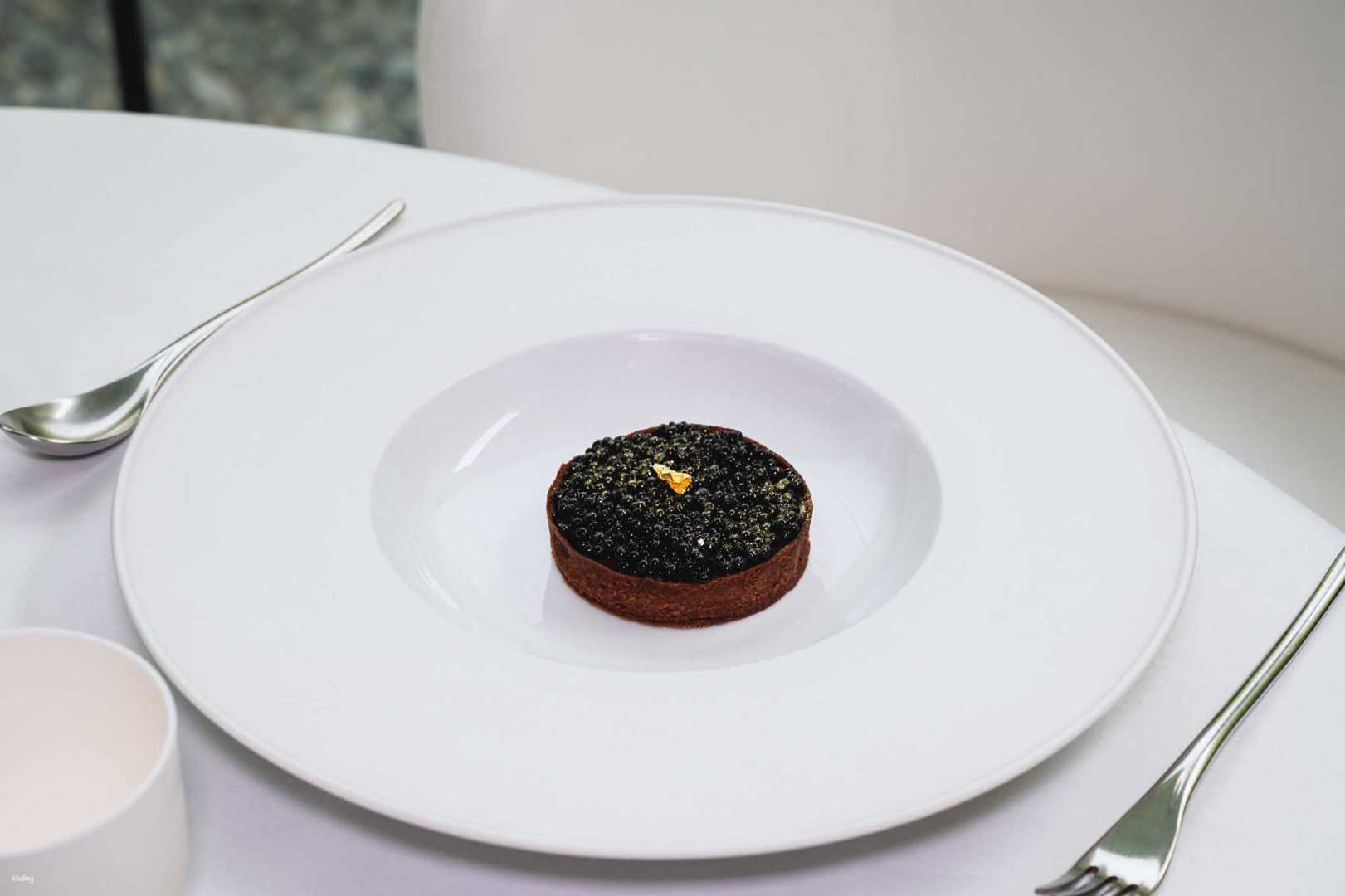 Delight in a Michelin-starred culinary journey at Savelberg Thailand where modern French cuisine meets Dutch influences showcased through exquisite dishes crafted with the finest ingredients.