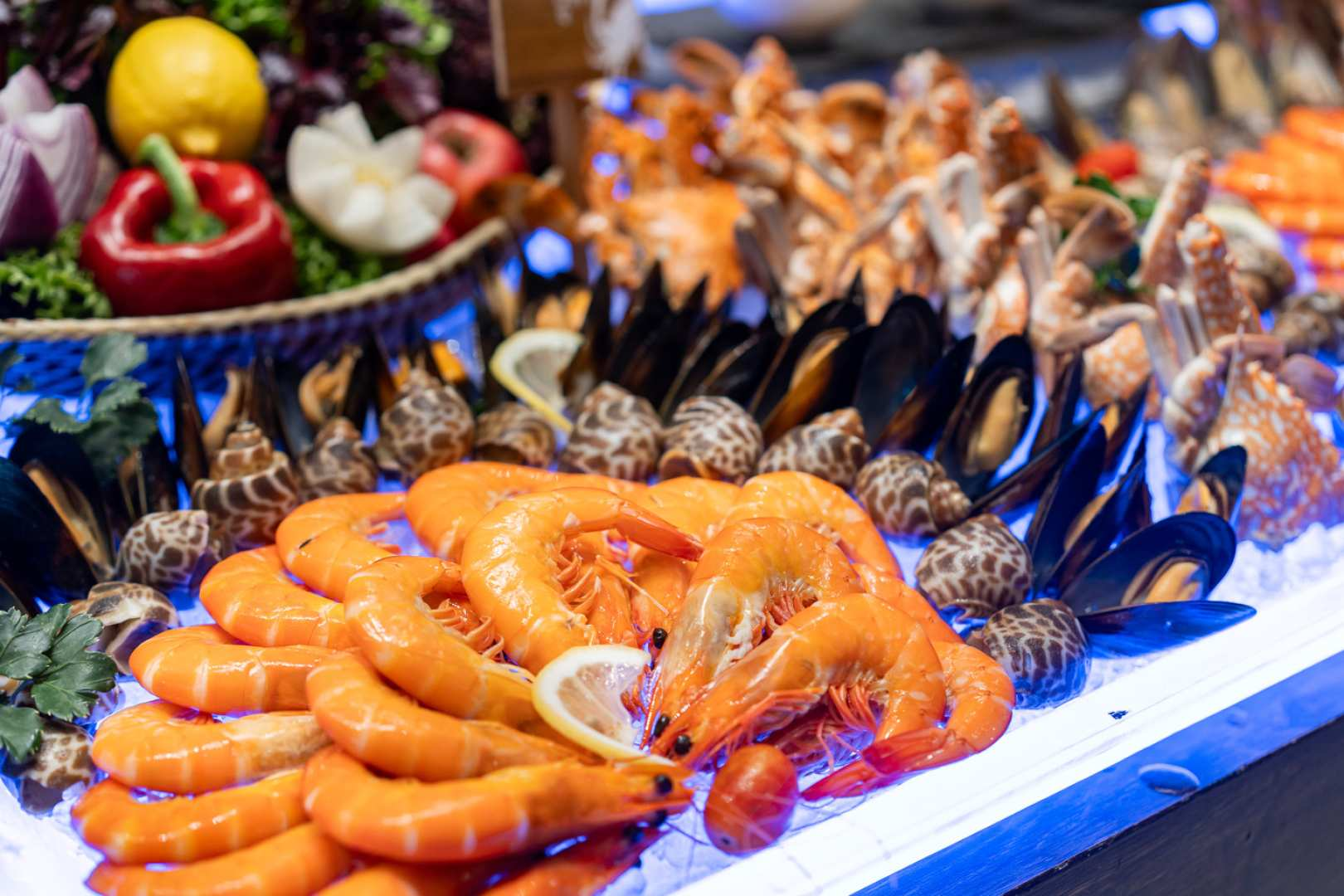 Delight in the bounty of the sea at The Berkeley Dining Room where an exquisite array of fresh seafood awaits every weekend to satisfy your culinary cravings.