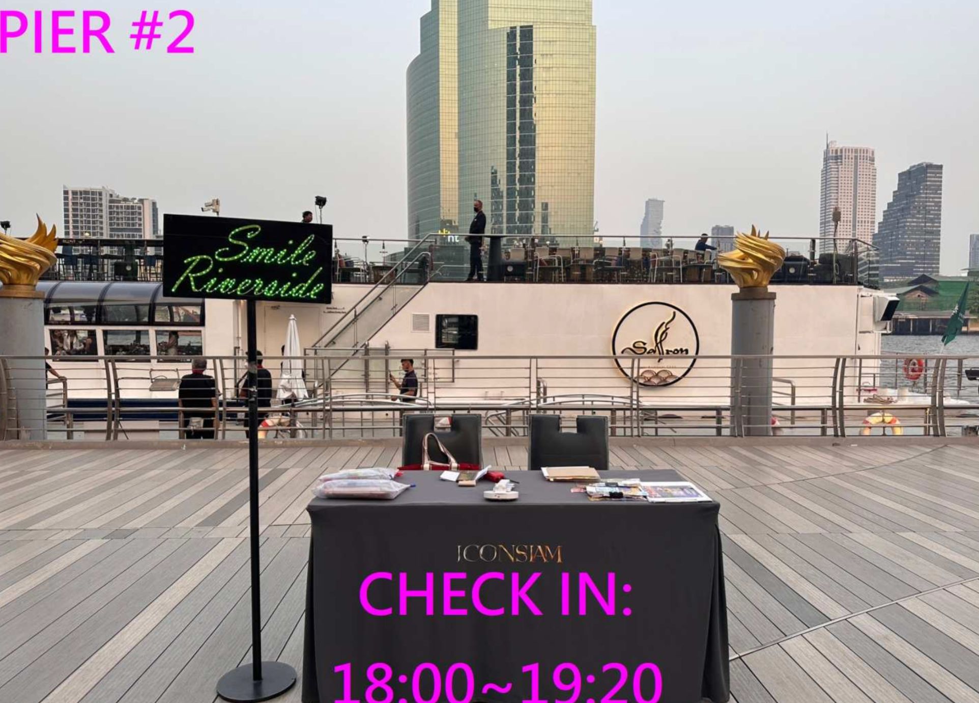 Dinner Iconsiam