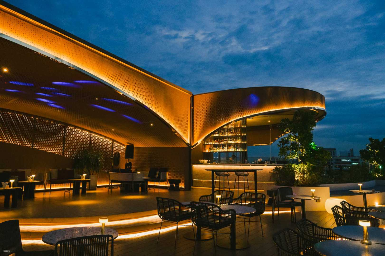 SOL and LUNA BKK Rooftop | Bangkok - Photo 1 of 10