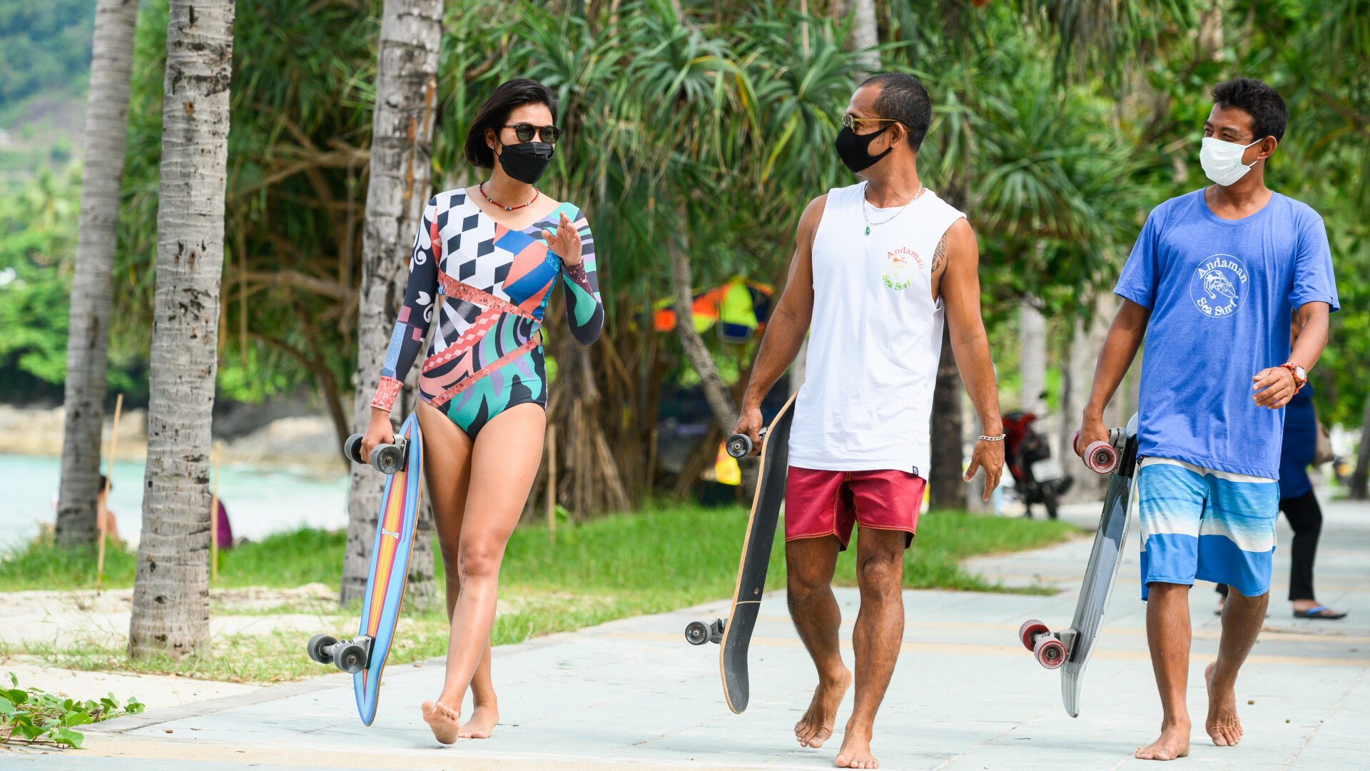Surf Skate Lesson in Phuket - Photo 1 of 10