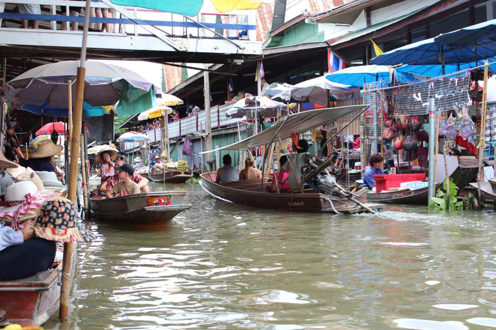 Explore the lively canals of Damnoen Saduak where you can savor local delights and shop from colorful vendors. Experience the unique charm of Thailand’s floating markets firsthand.