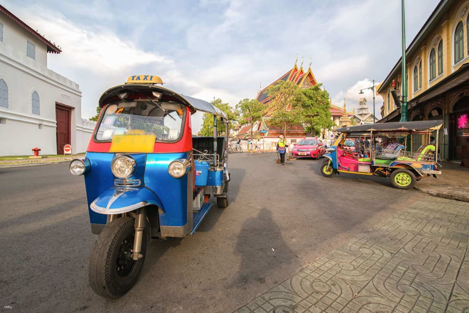 Temples Tour by Tuk Tuk | Chiang Mai - Photo 1 of 4