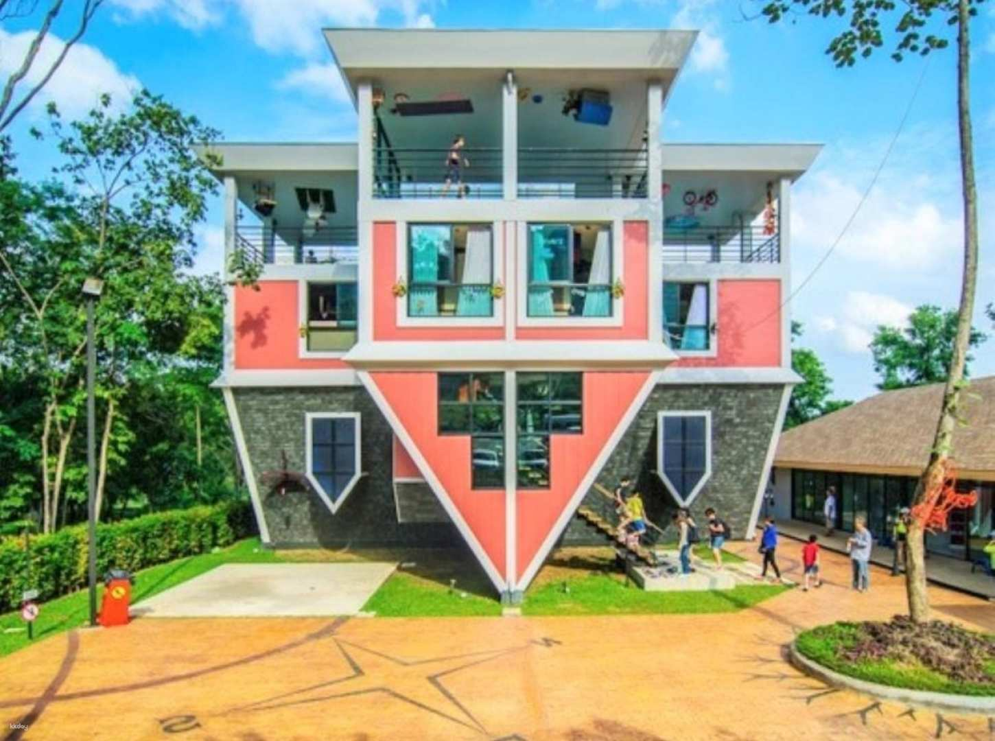 The Upside Down House Museum & Fun Attractions Phuket | Thailand - Photo 1 of 10