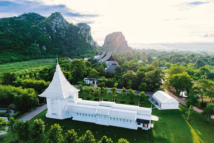 Immerse in serene landscapes and stunning architecture while discovering a unique Buddhist community followed by a luxurious Thai lunch at a premier wellness resort in Bangkok.
