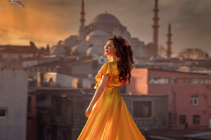 1 Hour Private Photoshoot in Istanbul - Photo 1 of 11