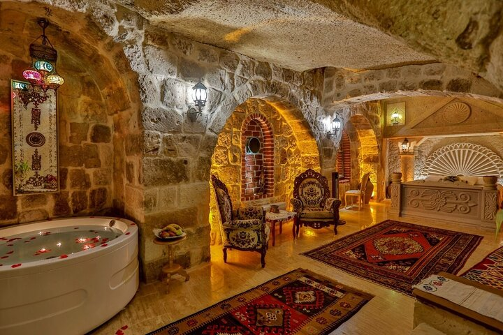 From Airport: 3-Day Cappadocia Tour & Cave Hotel Stay - Photo 1 of 25
