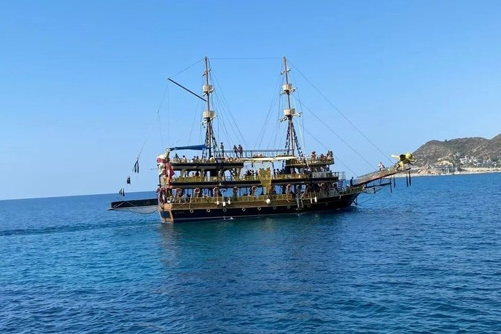 Alanya Boat Tour with Lunch, Soft Drinks and Hotel Pickup - Photo 1 of 9
