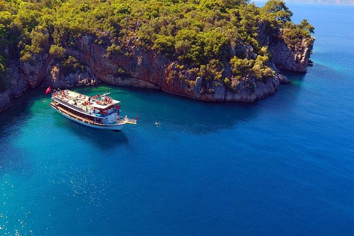 Marmaris All-Inclusive Boat Trip: Lunch & Unlimited Drinks - Photo 1 of 16