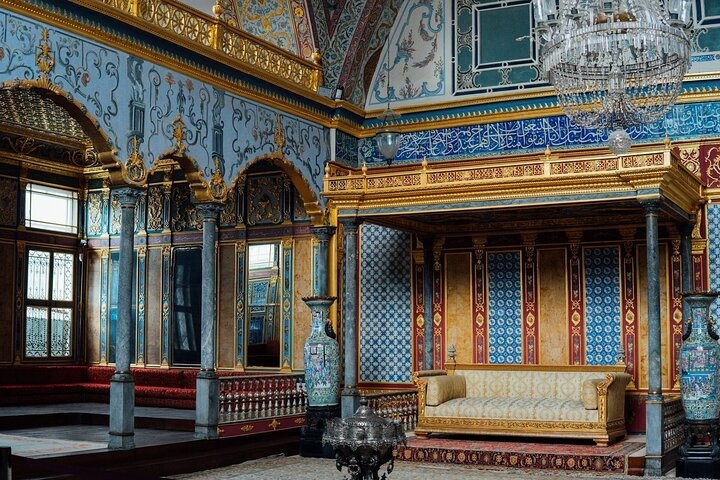 Topkapi Palace with Small Group with Private Tour Option - Photo 1 of 7