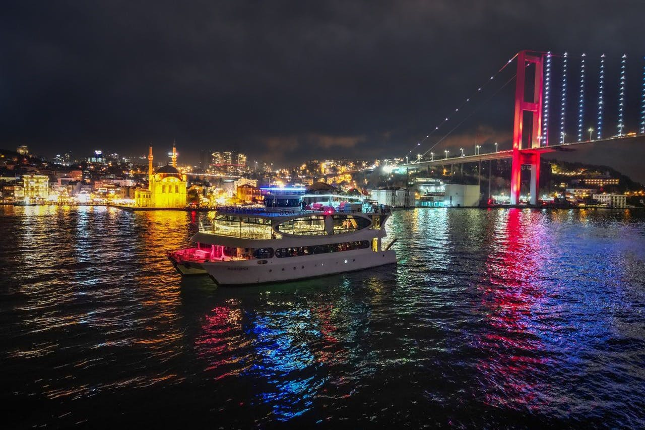 Istanbul: Bosphorus Dinner Cruise with Live Show in a Catamaran - Photo 1 of 14