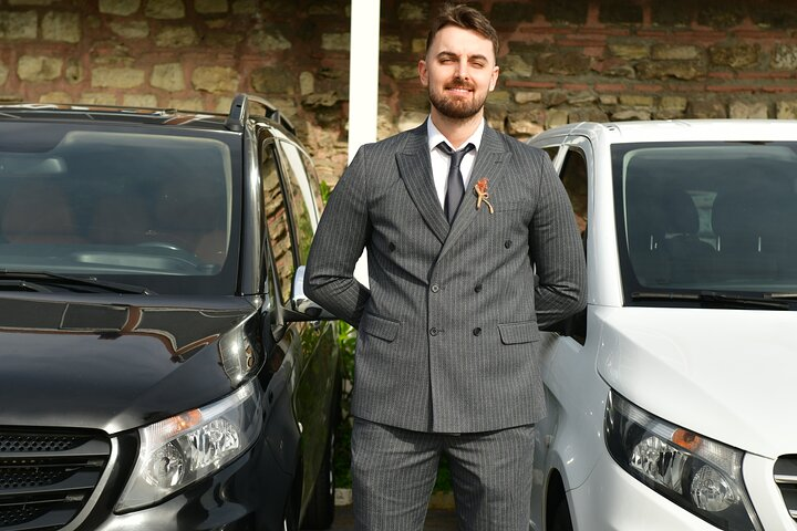 Experience convenient travel with reliable shuttle services in Istanbul. Friendly staff and a fleet of nearly 100 vehicles ensure hassle-free journeys from the airport to your destination.