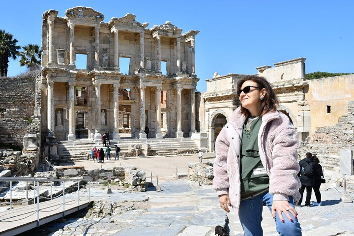 Ephesus and Pamukkale Tour from Istanbul by flight with hotel - Photo 1 of 13