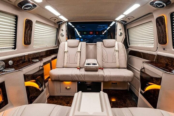 From-to Izmir AirPort to-from Kusadası Private Airport Transfer - Photo 1 of 7