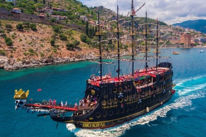 Full-Day Barbossa Big King Boat Tour in Alanya with Lunch - Photo 1 of 7