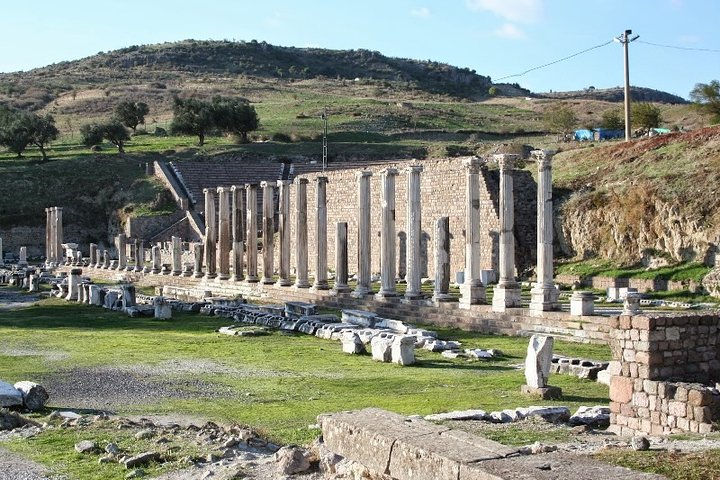 Pergamon Tour From Izmir - Regular Group Tour - Photo 1 of 10