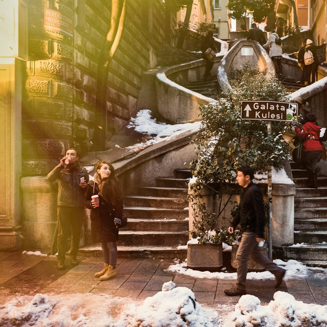 Galata Tower & Bridge, Spice Bazaar, Fener & Balat: Half-day Guided Walking Tour - Photo 1 of 14