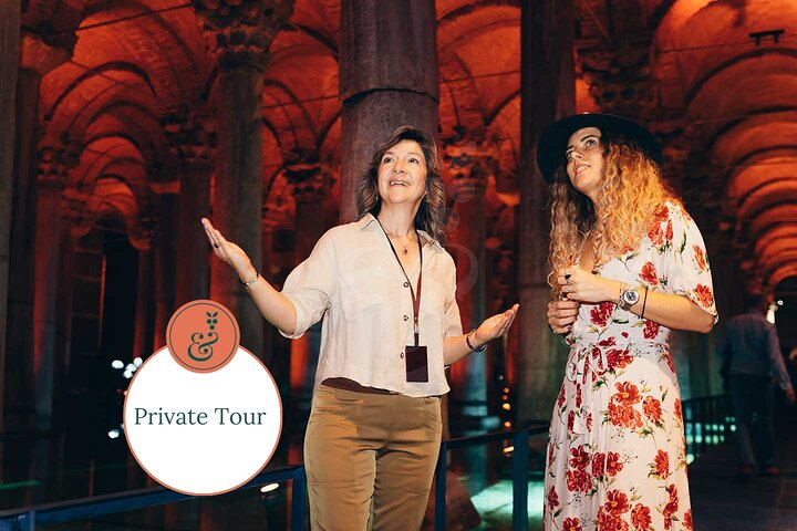 Private Istanbul Tour with a personal guide through Hagia Sophia, Blue Mosque, Sultanahmet, Hippodrome, Grand Bazar and More!