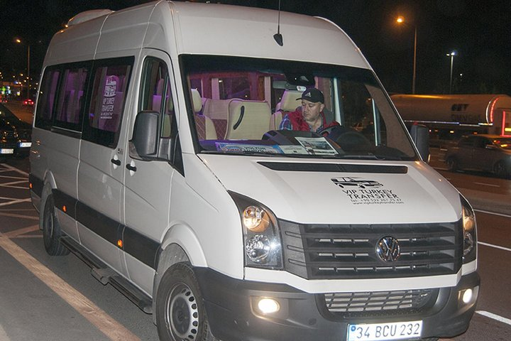 Istanbul Airport Transfer (1-13 passengers) - 2 Ways - Photo 1 of 7
