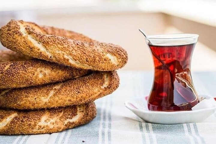Simit & Turkish Tea