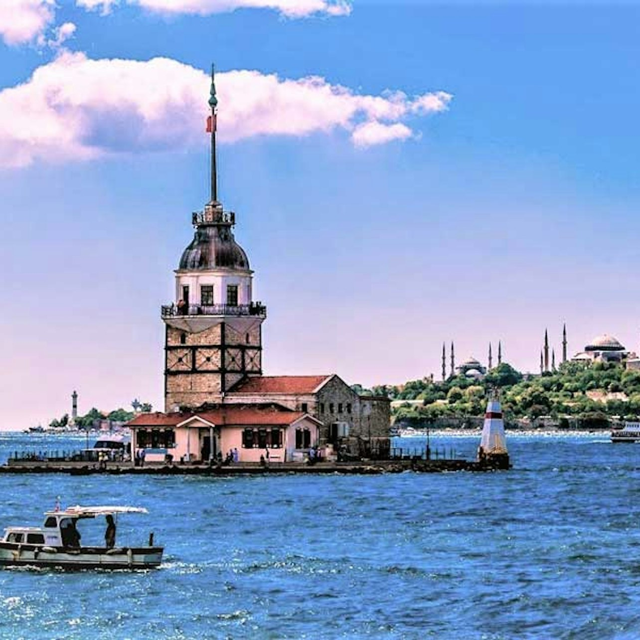 Istanbul: Bosphorus & Black Sea Guided Tour with Cruise and Lunch - Photo 1 of 8