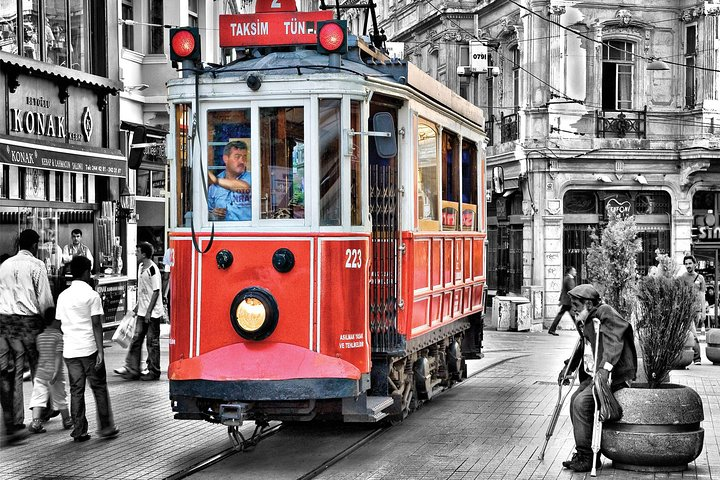 Orient Express Walking Tour in Istanbul | Pelago
