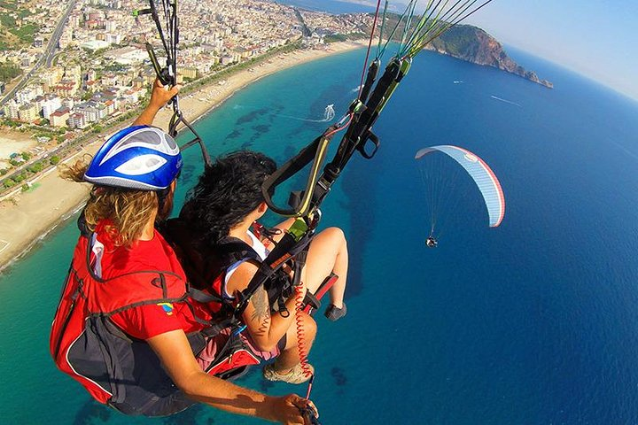 Paragliding in Alanya from Antalya region - Photo 1 of 6