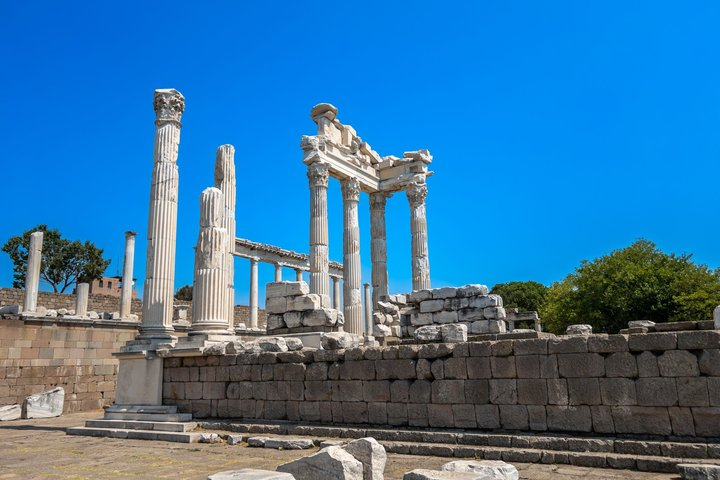 Pergamon Tour - Photo 1 of 8