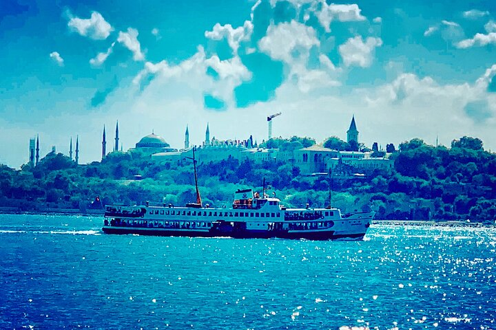Istanbul old city from the Bosphorus. The Blue Mosque, Hagia Sophia, and The Topkapi Palace. 