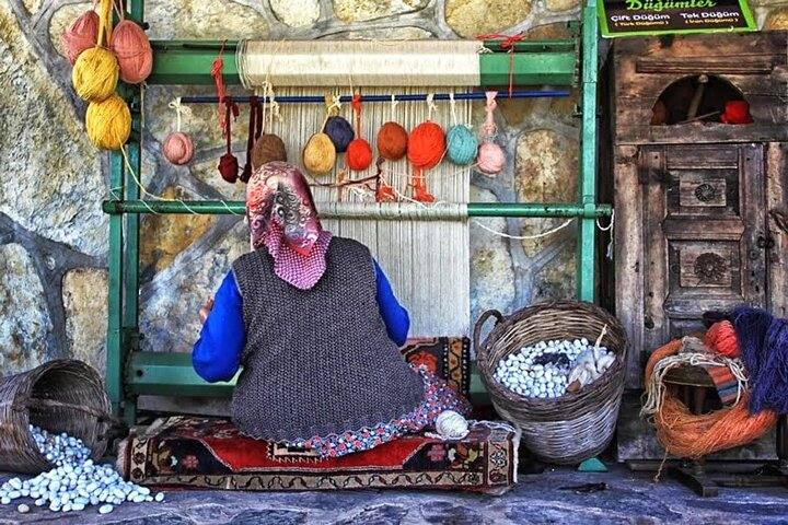 Private Etrim Carpet Village Tour from Bodrum Port / Hotels - Photo 1 of 7