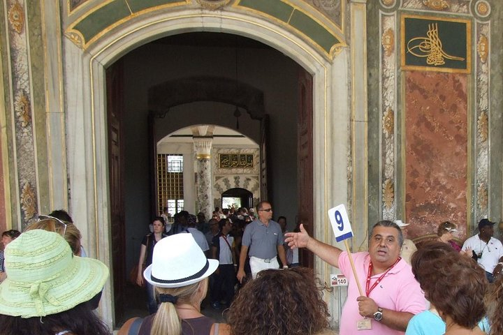 your private tour guide