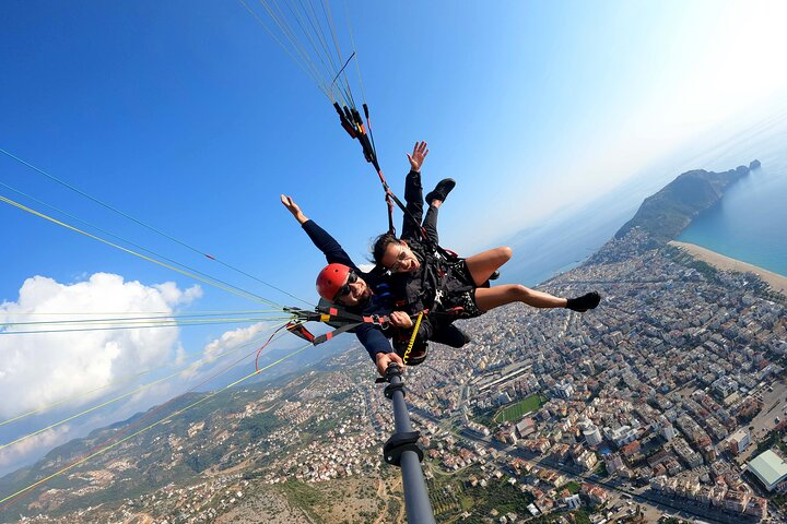 Private Paragliding Experience in Alanya Turkey / Free Transfer - Photo 1 of 7