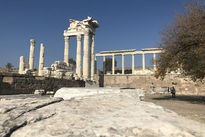 Akropolis